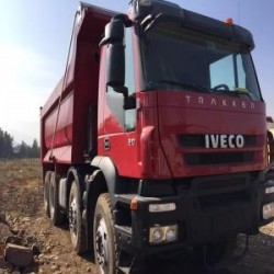 Venta camión iveco trakker 420 año 2012 km 78000 horas 680...