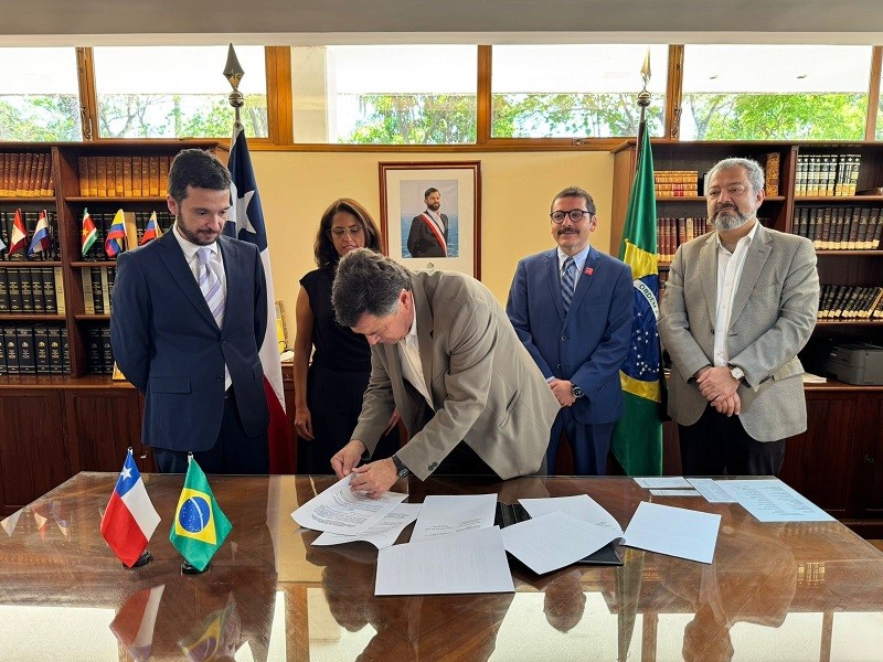 Ministro de Agricultura participa en Chile Week Sao Paulo y realiza positivo balance de visita a Brasil